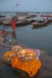 Offerings to Ganga 02
