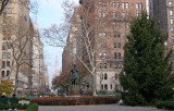 Gramercy Park - Christmas Tree, Edwin Booth Statue & Lexington Avenue