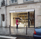 Shopping in Paris