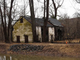  Abandoned barn  ...