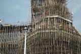 Building a Temple (Wat Nimit)