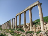 South Decumanus 2 Jerash Jordan.jpg