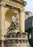 Sculpture Outside the Jardin de Plantes