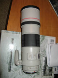  Canon F4 300mm IS  L  lens With Its Hood Extended