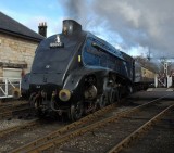 Sir Nigel Gresley on 2P03 to Pickering.jpg