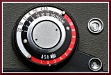Film Advance Knob and Meter