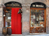 Pizzicheria de Miccoli, via Di Citt, Siena