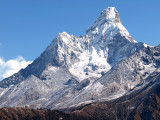 049 - The impressive peak of Ama Dablam
