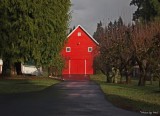 THE OL RED BARN
