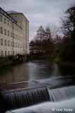 Pinhole Weir