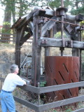 95NewcastlePulpstoneCutter.jpg