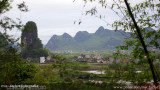 Guilin 桂林 - 銀子岩外 outside Yingzi Cave