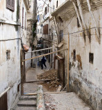 Casbah - Alger - Precarious walls