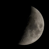 moon09088581 8x8x75.jpg