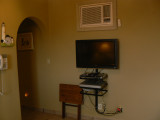 Visio 32 HDTV with DVD Player. Local Cabel and Sat. TV