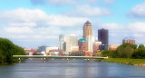 Des Moines city skyline