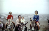 eIS2 slide 01 Mum plus Lorna Elaine and Kathy on donkeys