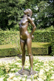 sculpture in Verhildersum gardens (3)
