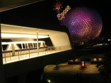 Exiting the park at the end of our first day at Disneyworld