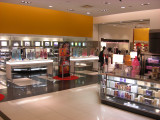 ISO 200 handheld, Macys
