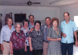 Family pic at reunion 1993 last pic of Wallace Sinclair.jpg