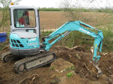 Digging the excavator platform by the lower offside wing wall