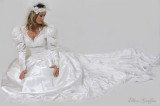 gown and veil_wedding size 6_ size 3 ( arrived  )