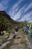 Hiking towards Lomo del Gato