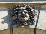 tête sur maison