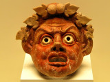 masque de terre cuite - Getty villa