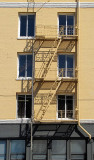 façade saumon à l'escalier