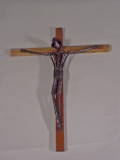 wall crucifix 006