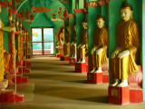 Inside temple U Bein 4.jpg