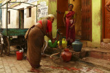 Communal water pump Madurai.jpg