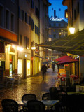 Looking down Niederdorfstrasse on a rainy night