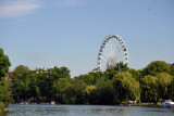 The Windsor Wheel along teh Thames