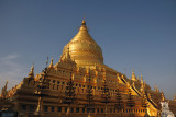 Shwezigon Paya, one of the most impressive in Bagan