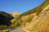 Road to Comallempla ski base above Arinsal