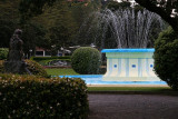 Pania looking over the fountain