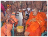 24-HHSri Sringam Andavan swamy with HH Vmalai swamy.JPG