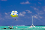 Parasailing, Ile aux Cerfs, Mauritius