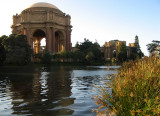 Bits of the <a href=http://tinyurl.com/yth4nv target=_blank><u>altar</u></a> in front of the Palace of Fine Arts can be seen.