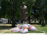 Statue of Haxhi Zeka