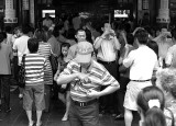 Pickpocket a cop.... who would dare :)