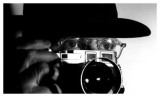 Henri Cartier-Bresson behind the Leica