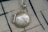 DDLs Locket