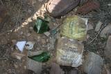 Les traces des tortionnaires francais ,trouves sur les lieux le 14 nov 2005