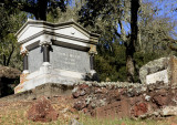 Gen Vallejo tomb.jpg