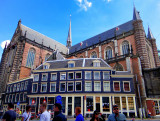 Beautiful city:De Nieuwe Kerk Amsterdam in the back side.