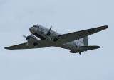 Douglas DC-3 N8704